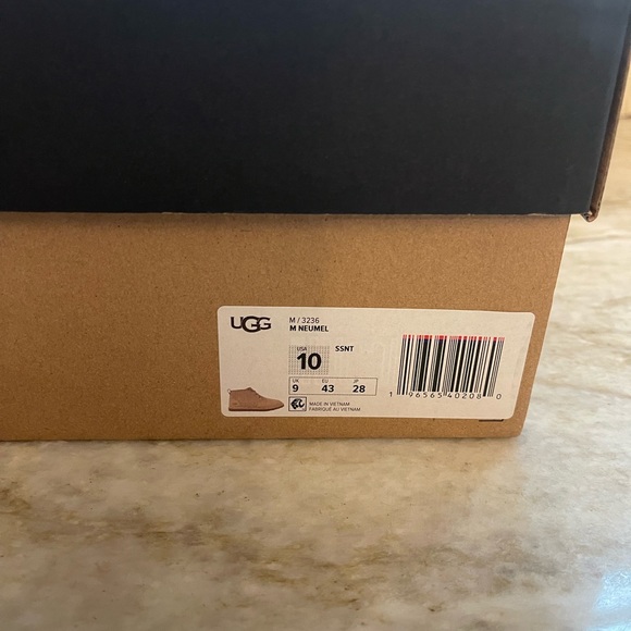 Ugg Neumel Men 10 Sandstone - Picture 2 of 7